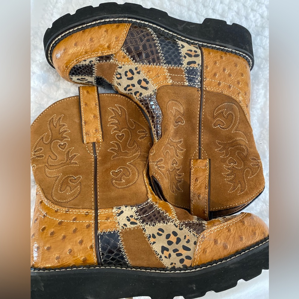 Ariat Fatbaby Size 9 Boots